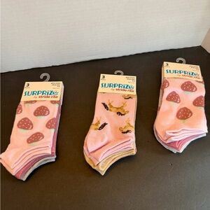 Surprize by Stride Rite Pink Kids Sock 9 Pairs Strawberry & Horse Prints